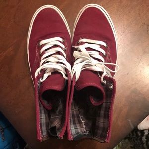 Maroon zip back vans